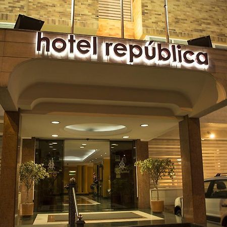 Hotel Republica Quito Extérieur photo