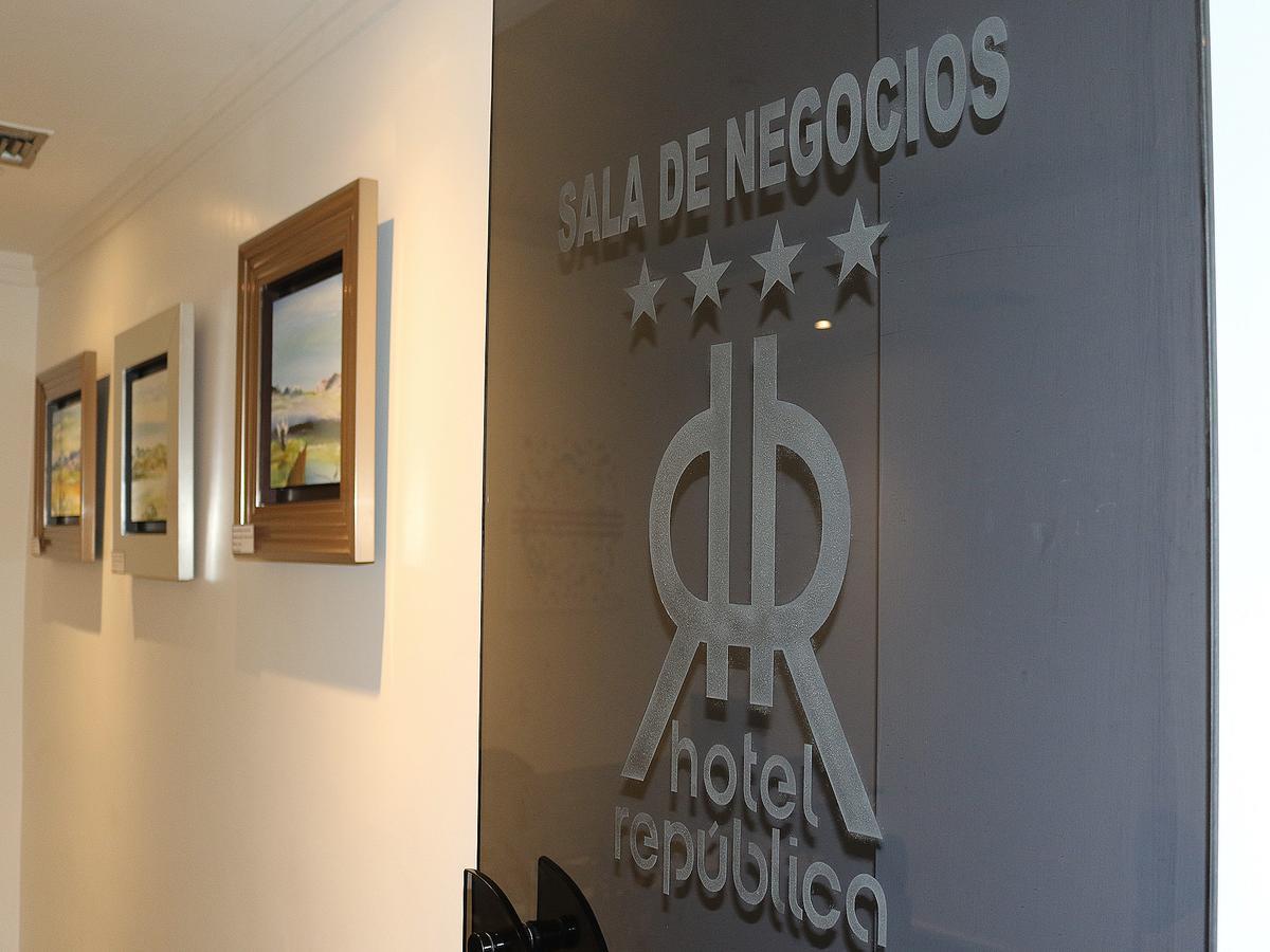 Hotel Republica Quito Extérieur photo